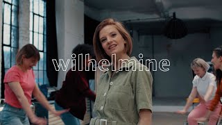 Wilhelmine  Komm wie du bist Offizielles Video mit Lyrics [upl. by Arahk]