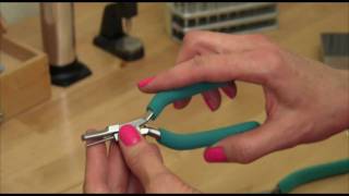 Wubbers Looping Pliers Demonstration [upl. by Areik]